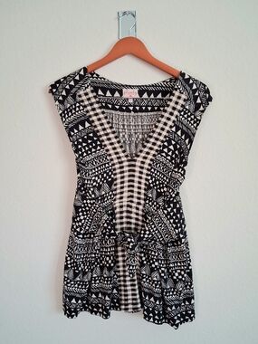 Plenty By Tracy Reese Black & Cream Patterned V-Neck Top